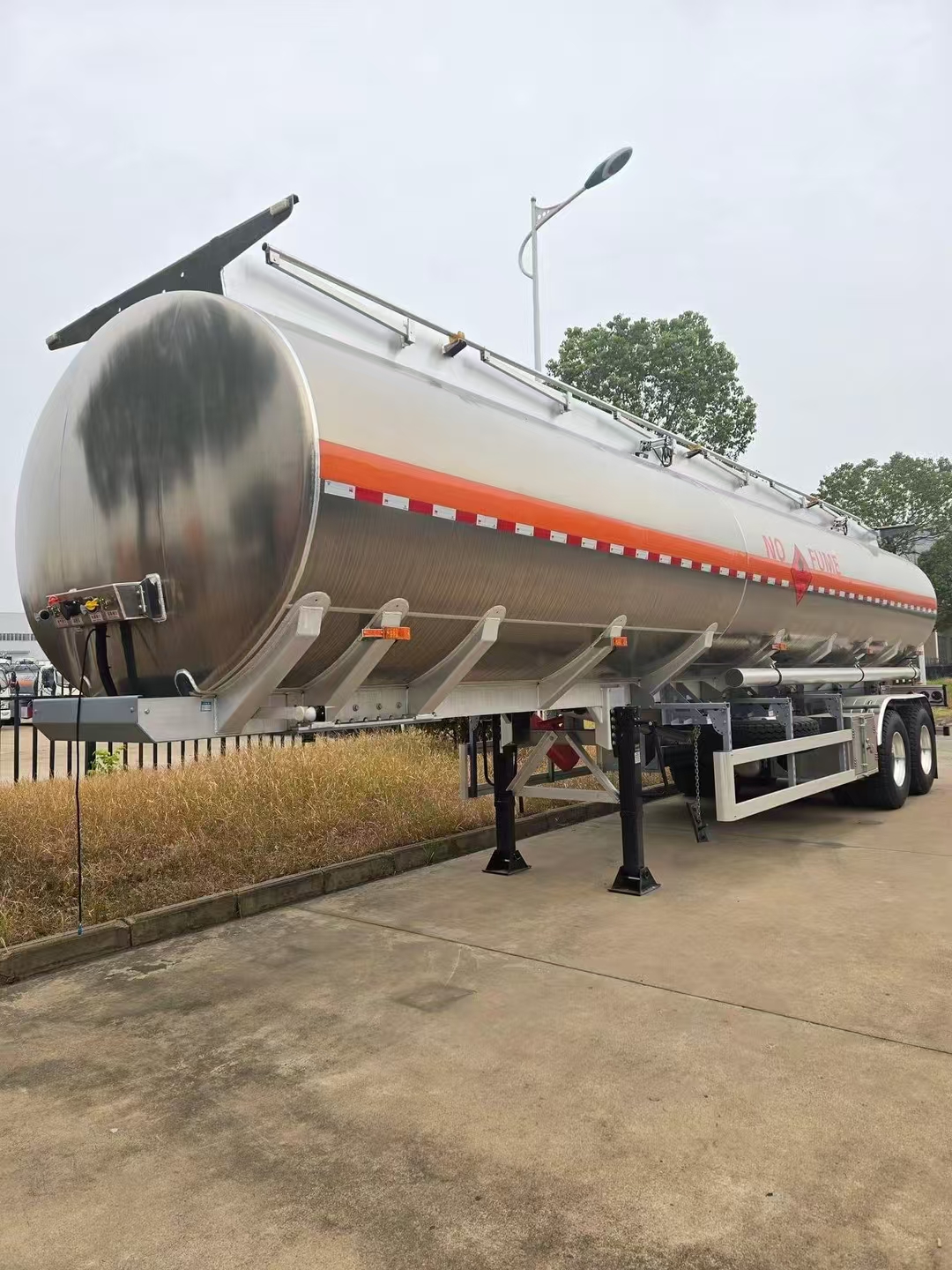 2 Axle 38000 Liters Aluminum Tanker Trailer